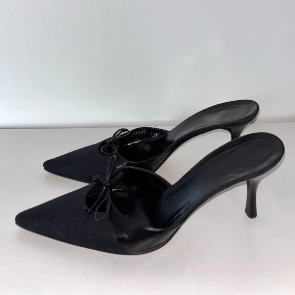 Authentic Gucci heels - Picture 5 of 8